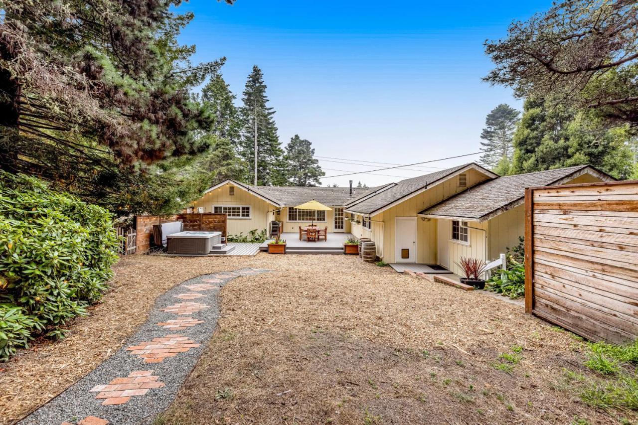 Hiker'S Delight Villa Mendocino Exterior photo